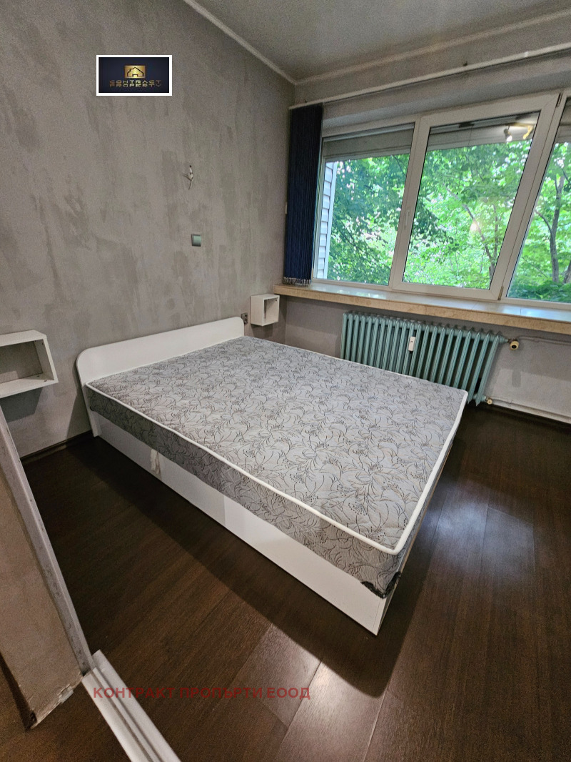 De inchiriat  1 dormitor Sofia , Crasno selo , 70 mp | 32149421 - imagine [10]