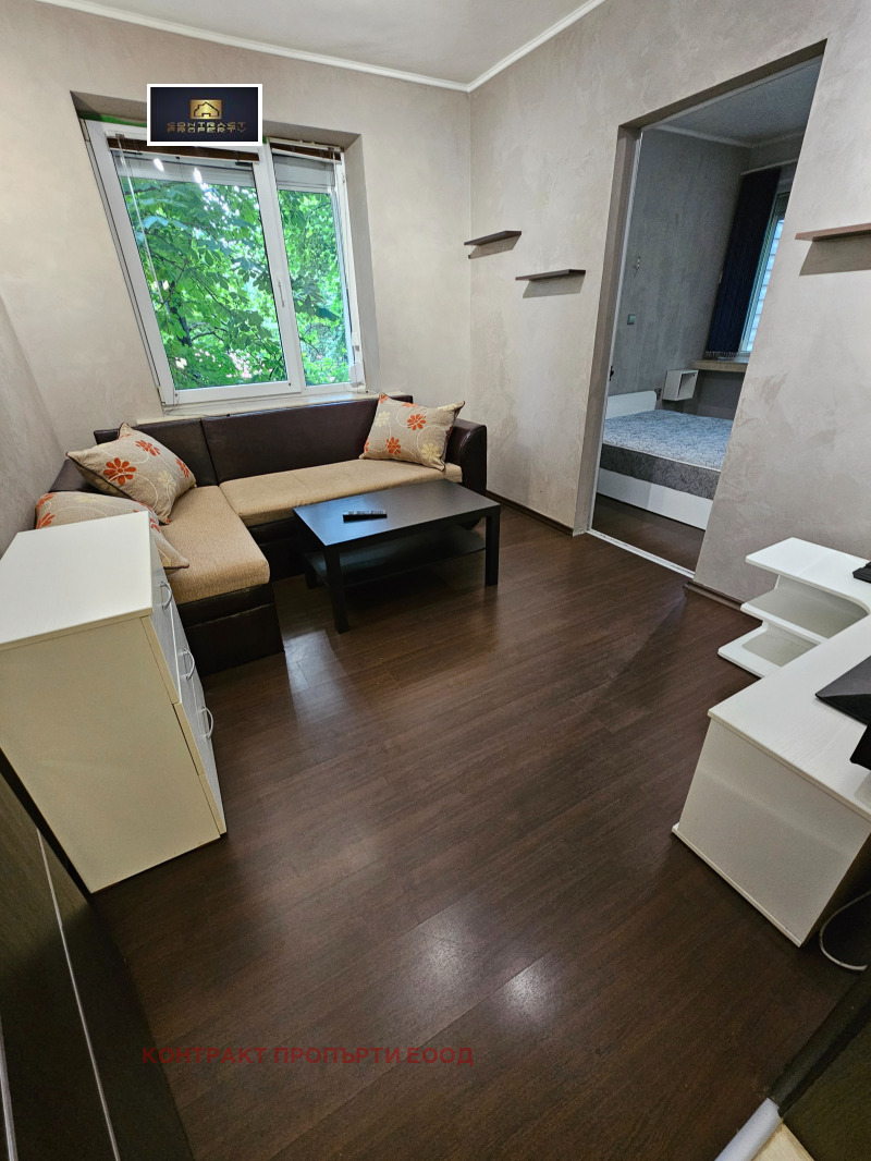 De inchiriat  1 dormitor Sofia , Crasno selo , 70 mp | 32149421 - imagine [9]
