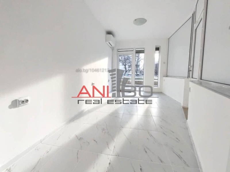 Te huur  Kantoor Varna , Zimno kino Trakija , 20 m² | 29901915 - afbeelding [4]