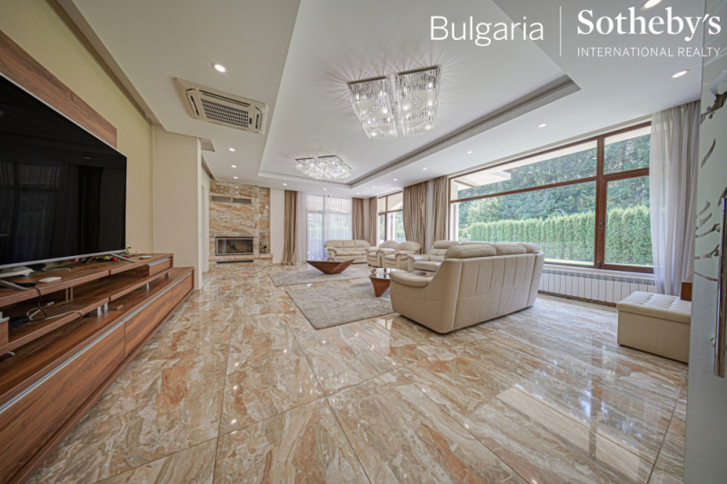 Para alugar  Casa Sofia , m-t Kambanite , 700 m² | 24031268 - imagem [9]