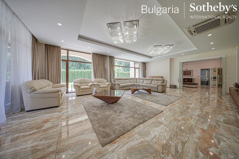 Para alugar  Casa Sofia , m-t Kambanite , 700 m² | 24031268 - imagem [7]