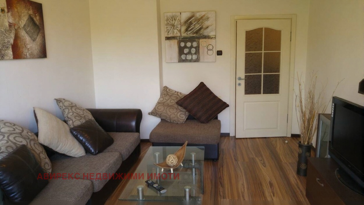 Дава под наем 2-СТАЕН, гр. Пловдив, Младежки Хълм