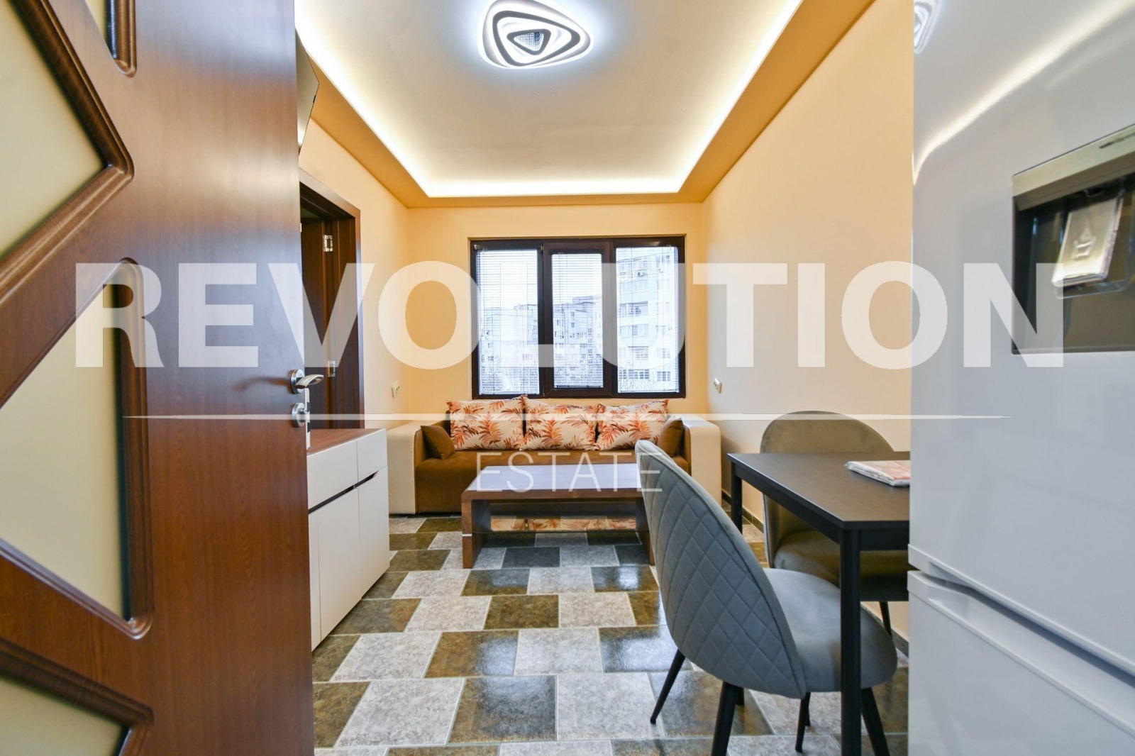 Дава под наем 2-СТАЕН, гр. София, Слатина