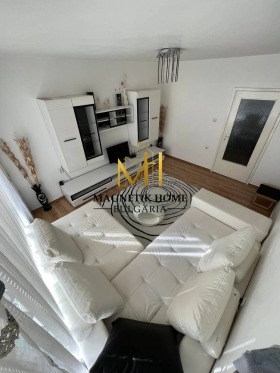 1 bedroom Vazrazhdane, Burgas 2