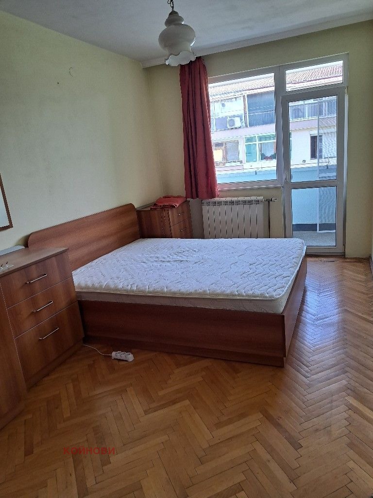 En renta  2 dormitorios Stara Zagora , Tsentar , 90 metros cuadrados | 64737783 - imagen [5]