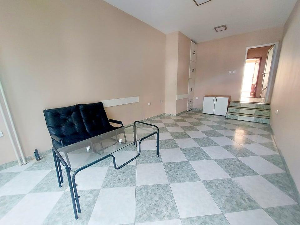 Дава под наем ОФИС, гр. Бургас, Братя Миладинови, снимка 5 - Офиси - 54036935