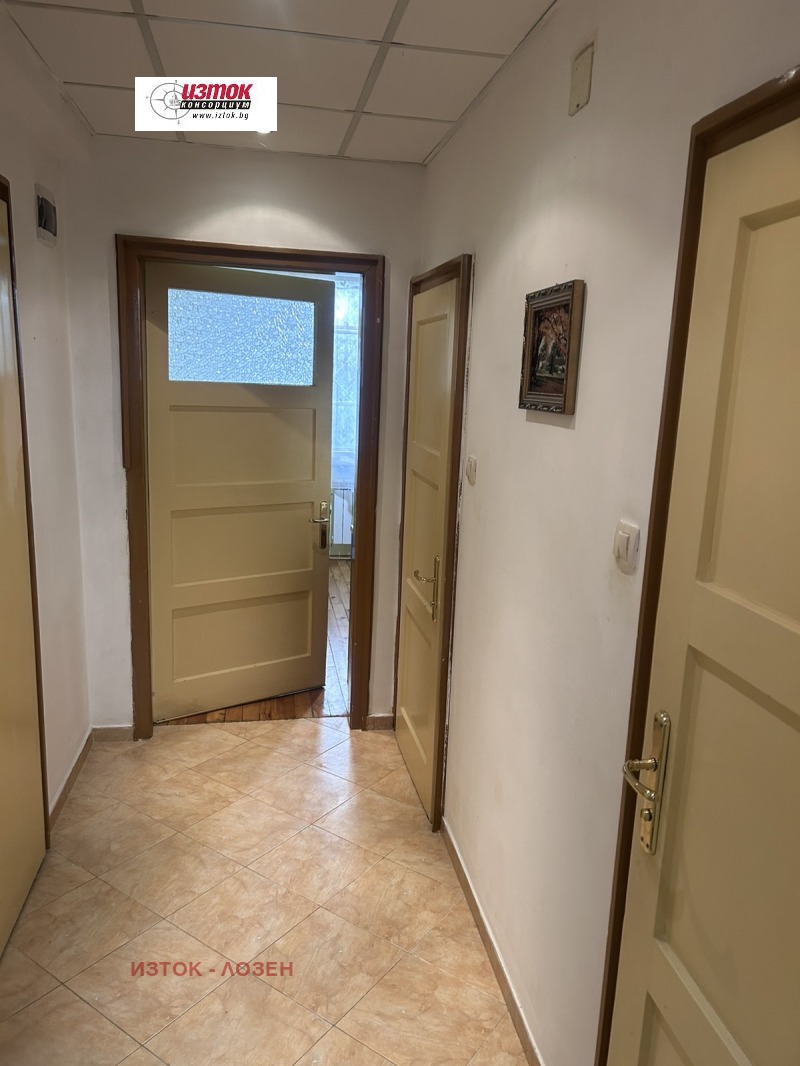 Дава под наем 2-СТАЕН, гр. София, Център, снимка 4 - Апартаменти - 53346210