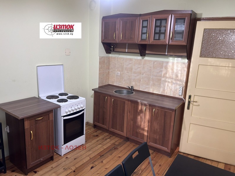 Дава под наем 2-СТАЕН, гр. София, Център, снимка 6 - Апартаменти - 53346210