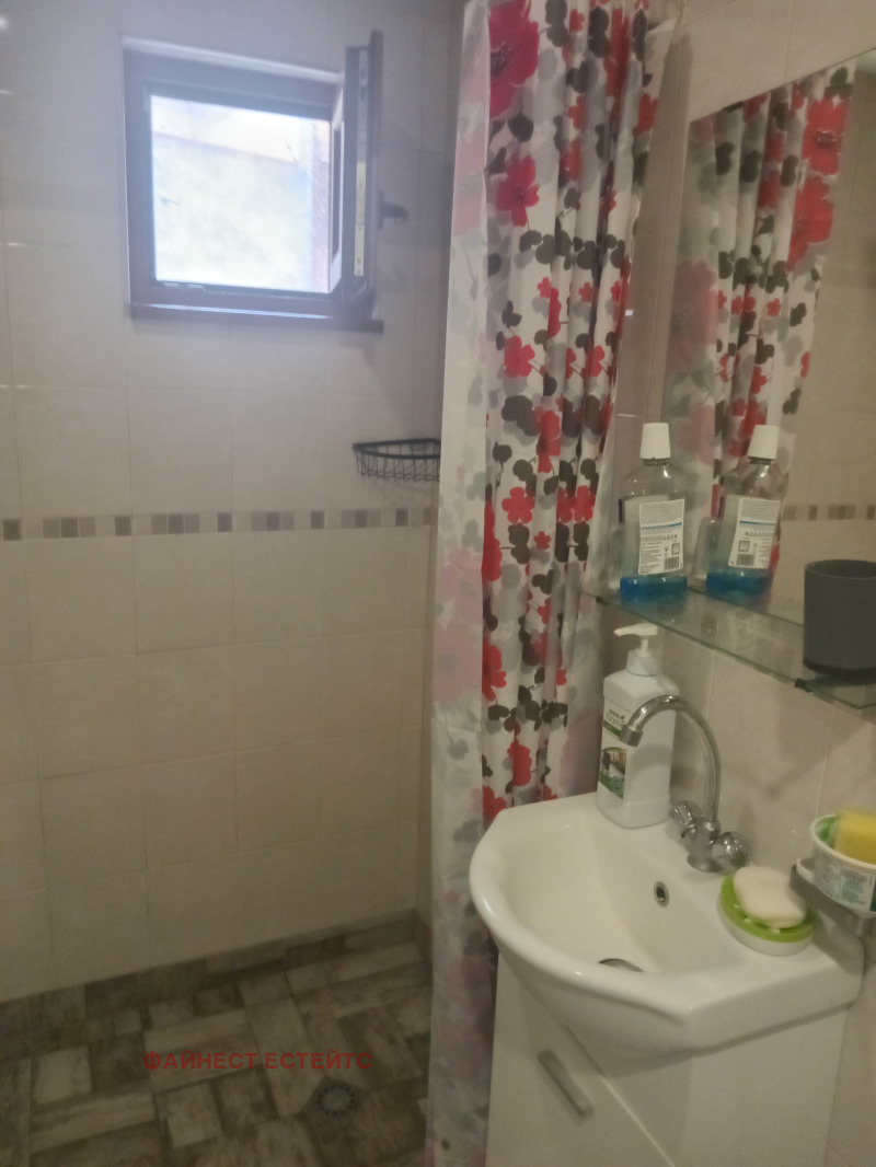 Издаје се  Кућа Софија , Центар , 80 м2 | 31670703 - слика [14]