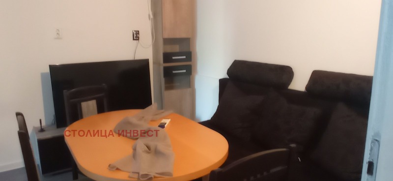 För uthyrning  Hus Ruse , Jalta , 70 kvm | 78342381 - bild [11]