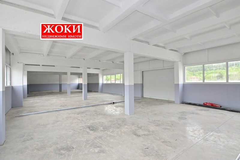В аренду  Промышленное здание Перник , Мошино , 1220 кв.м | 40604781 - изображение [4]