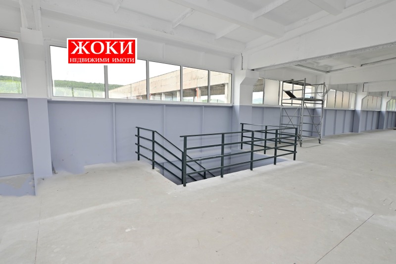 В аренду  Промышленное здание Перник , Мошино , 1220 кв.м | 40604781 - изображение [8]