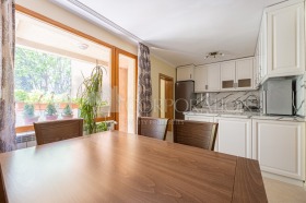 3+ bedroom Meditsinska akademiya, Sofia 1