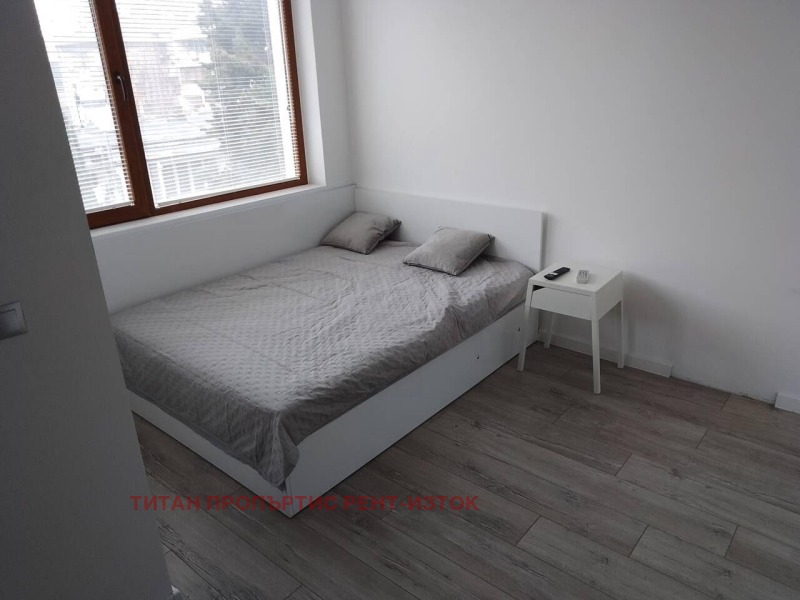 De inchiriat  Studio Burgas , Țentâr , 38 mp | 66700676 - imagine [2]