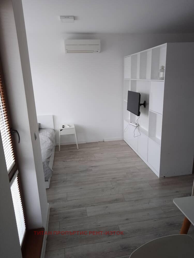 De inchiriat  Studio Burgas , Țentâr , 38 mp | 66700676 - imagine [3]