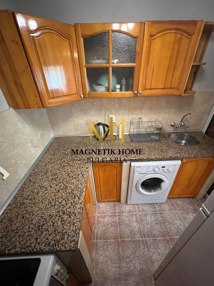 De inchiriat  1 dormitor Burgas , Vâzrajdane , 70 mp | 58301095 - imagine [6]
