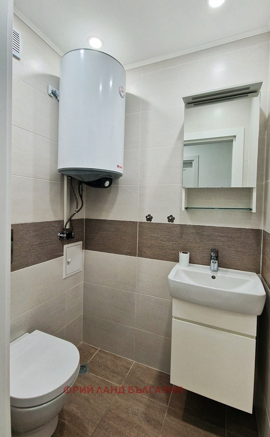 Дава под наем 3-СТАЕН, гр. Бургас, Лазур, снимка 16 - Апартаменти - 54054365