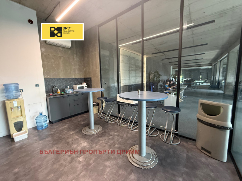 De inchiriat  Birou Varna , Mladost 1 , 560 mp | 74969870 - imagine [15]
