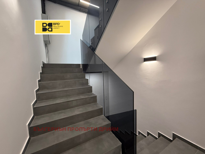 De inchiriat  Birou Varna , Mladost 1 , 560 mp | 74969870 - imagine [2]