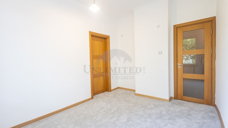 För uthyrning  3 sovrum Sofia , Doktorski pametnik , 145 kvm | 77264204 - bild [6]
