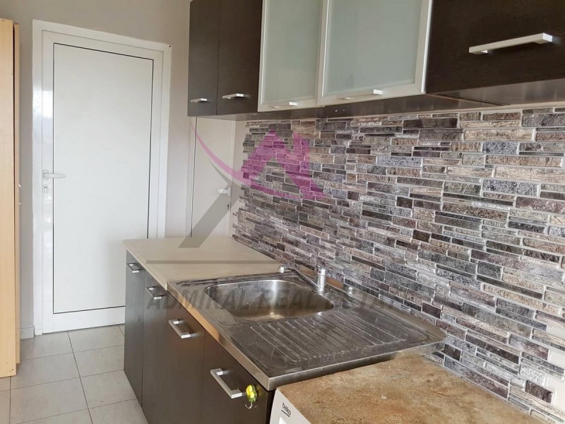K pronájmu  3 ložnice Varna , ChEI , 100 m2 | 34713736