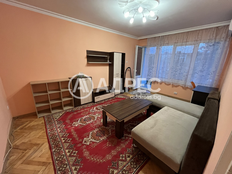 Дава под нем  2-стаен, град София, Карпузица •  850 лв. • ID 76886418 — holmes.bg - [1] 