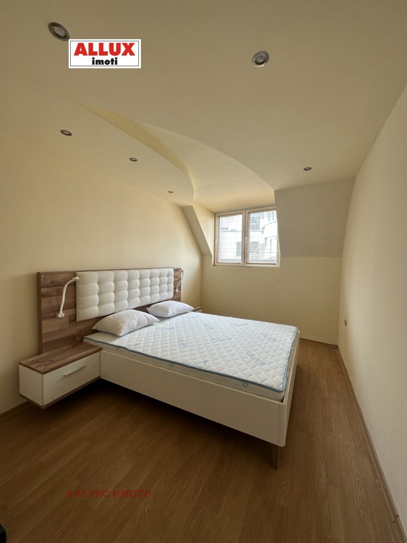 Издаје се  2 спаваће собе Русе , Центар , 100 м2 | 49583007 - слика [9]