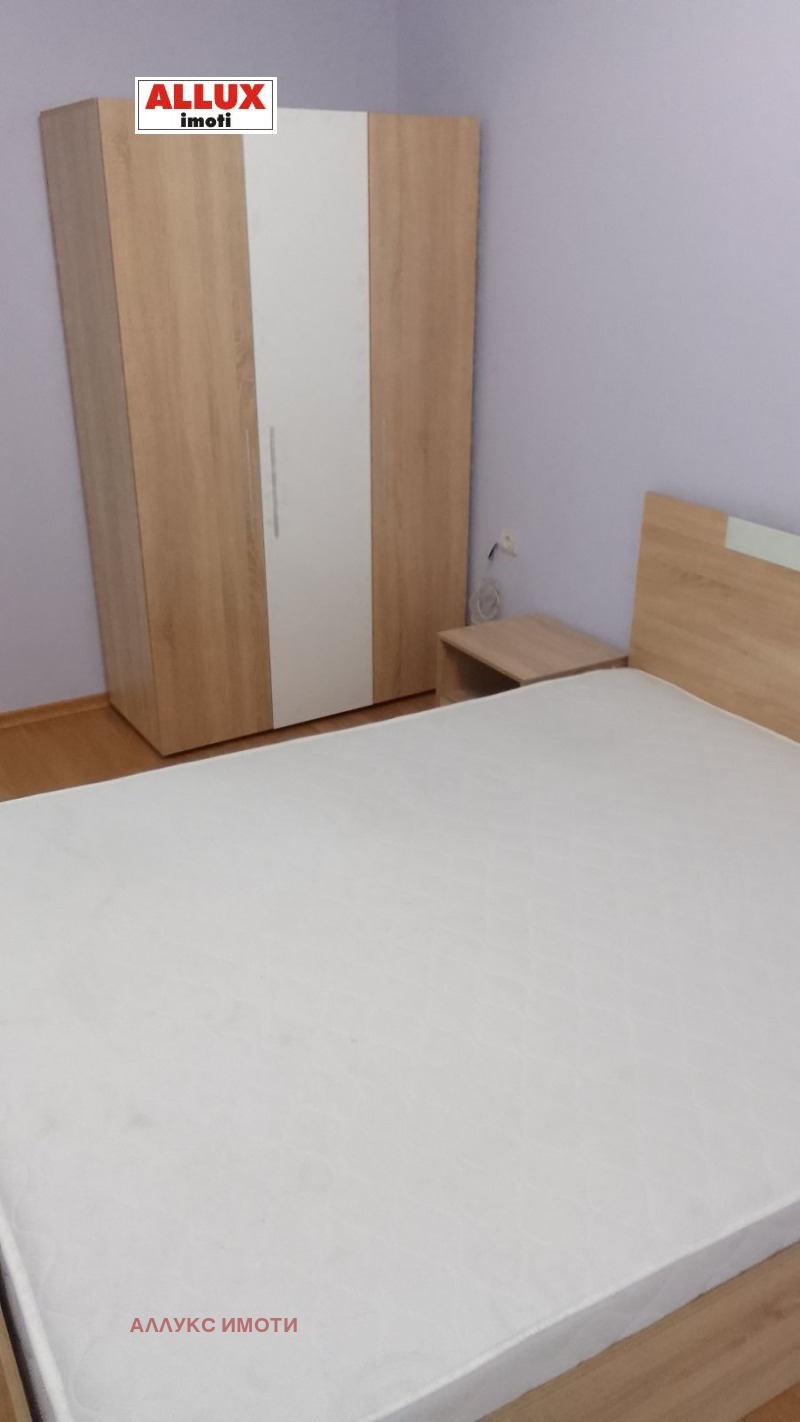 Издаје се  2 спаваће собе Русе , Центар , 100 м2 | 49583007 - слика [14]
