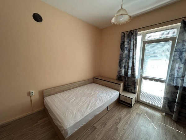Издаје се  Соба Пловдив , Садијски , 16 м2 | 72296587 - слика [2]