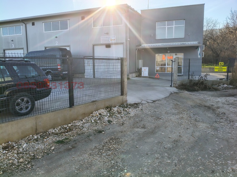 Дава под наем ПРОМ. ПОМЕЩЕНИЕ, гр. Асеновград, област Пловдив, снимка 8 - Производствени сгради - 52779208