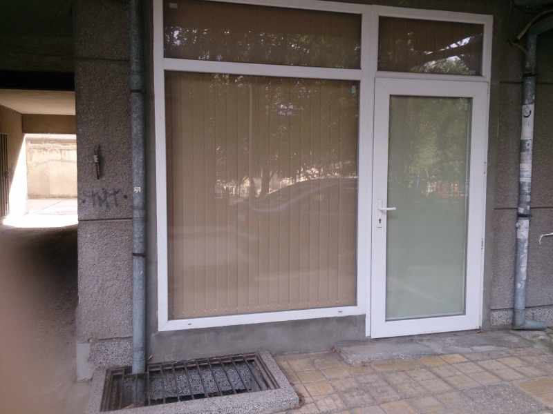 Дава под Наем МАГАЗИН в град Русе, Център - 23 кв.м / 180 € » 352.05 лв.