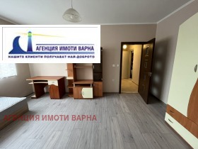 2-стаен град Варна, Гранд Мол 6