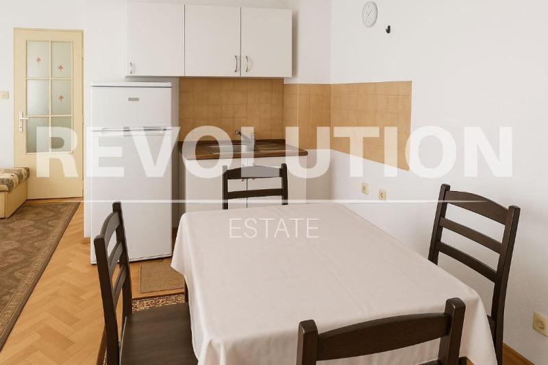 For Rent  1 bedroom Varna , Tsentar , 70 sq.m | 78650957