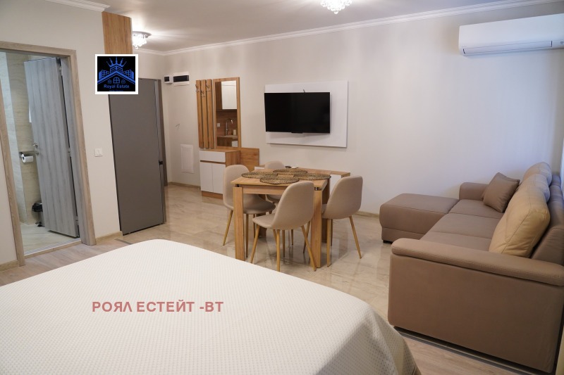 Дава под Наем 1-СТАЕН в град Велико Търново, Център - 45 кв.м / 350 € » 684.54 лв., РОЯЛ ЕСТЕЙТ -ВТ