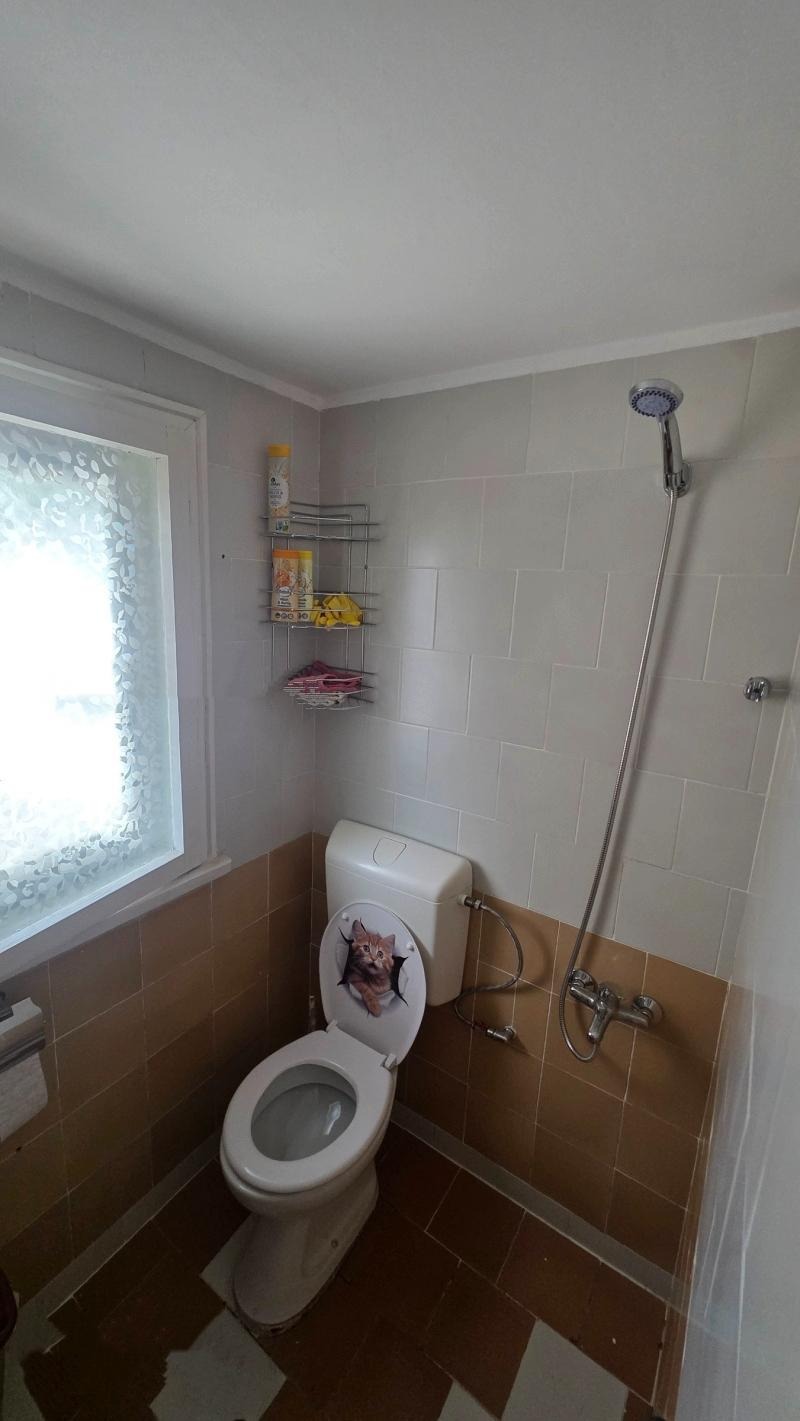 För uthyrning  Hus Golv region Sofia , Bojuristje , 40 kvm | 76791756 - bild [4]