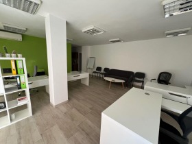 Escritório Sadiiski, Plovdiv
