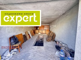 Дава под наем Гараж