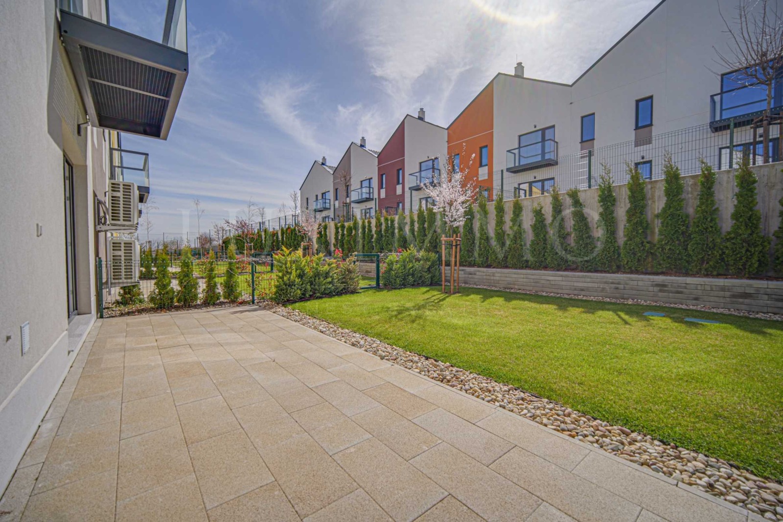 Дава под Наем КЪЩА | Imot.bg — изображение 1