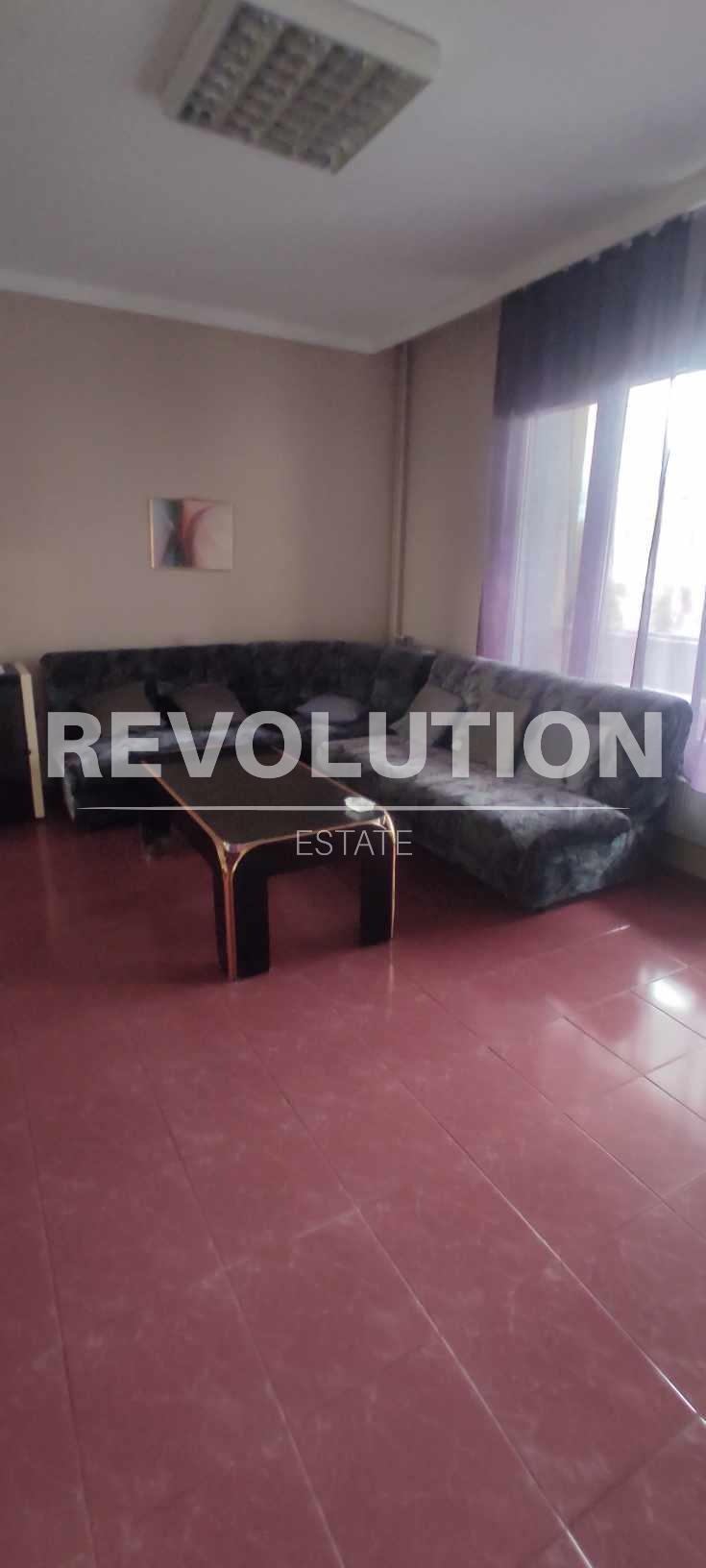 Vuokrattavana  1 makuuhuone Plovdiv , Gagarin , 75 neliömetriä | 62806318 - kuva [3]