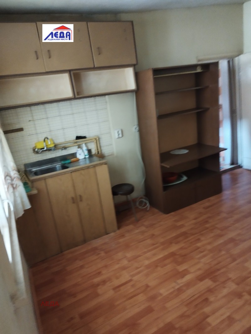 Zu vermieten  Hausboden Plewen , 9-ti kwartal , 50 qm | 83243233 - Bild [3]