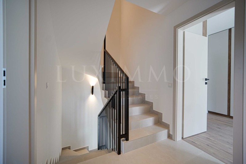 De inchiriat  Casa Sofia , Lozen , 181 mp | 36107843 - imagine [17]