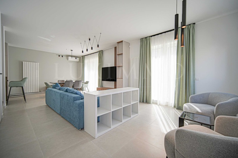De inchiriat  Casa Sofia , Lozen , 181 mp | 36107843 - imagine [3]