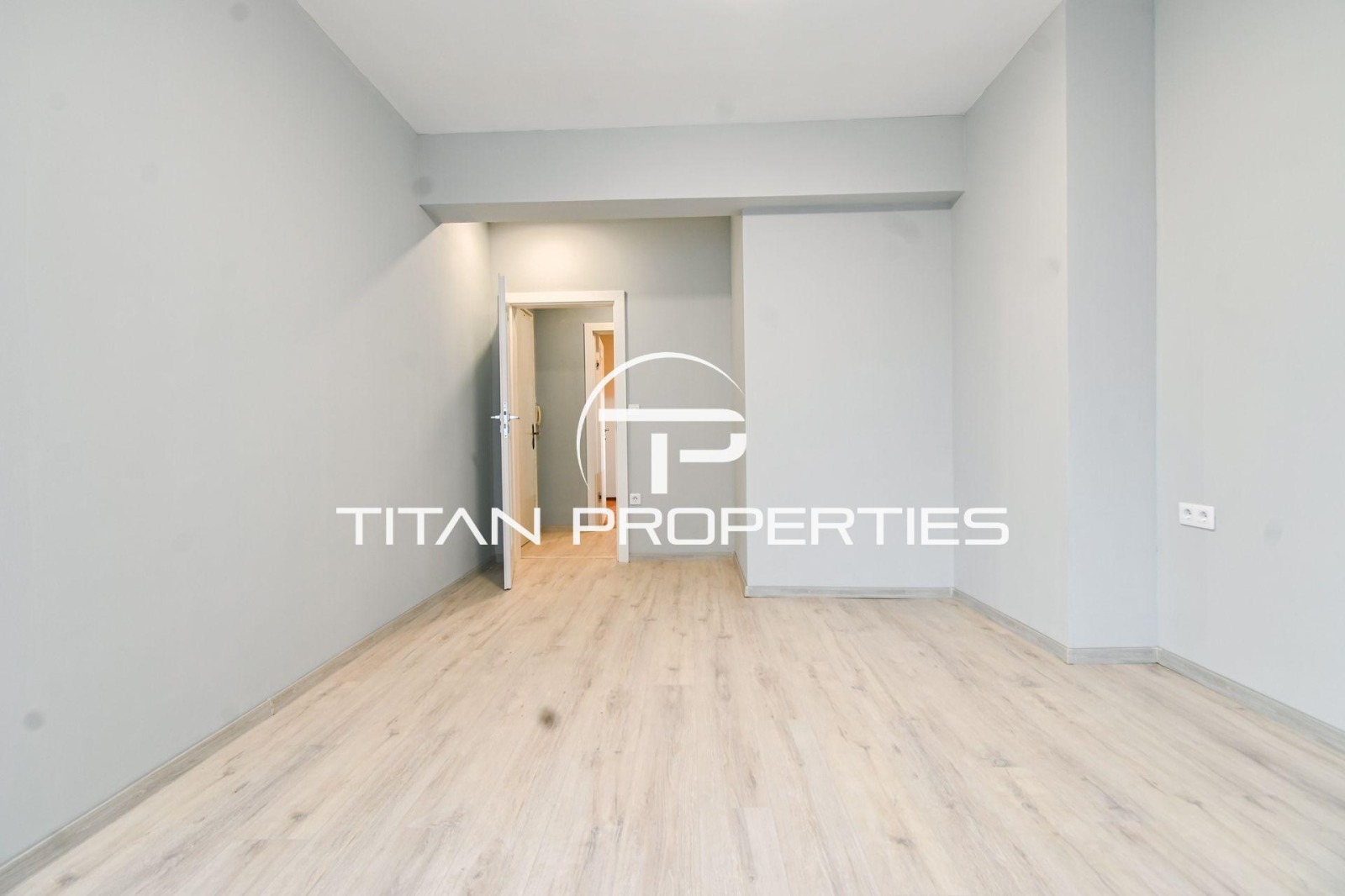 Дава под наем 2-СТАЕН, гр. София, Център, снимка 9 - Апартаменти - 53510066