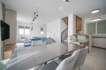 Под наем КЪЩА, град София, с. Лозен • 1950 € / 3813.87 лв. • 63812593 4
