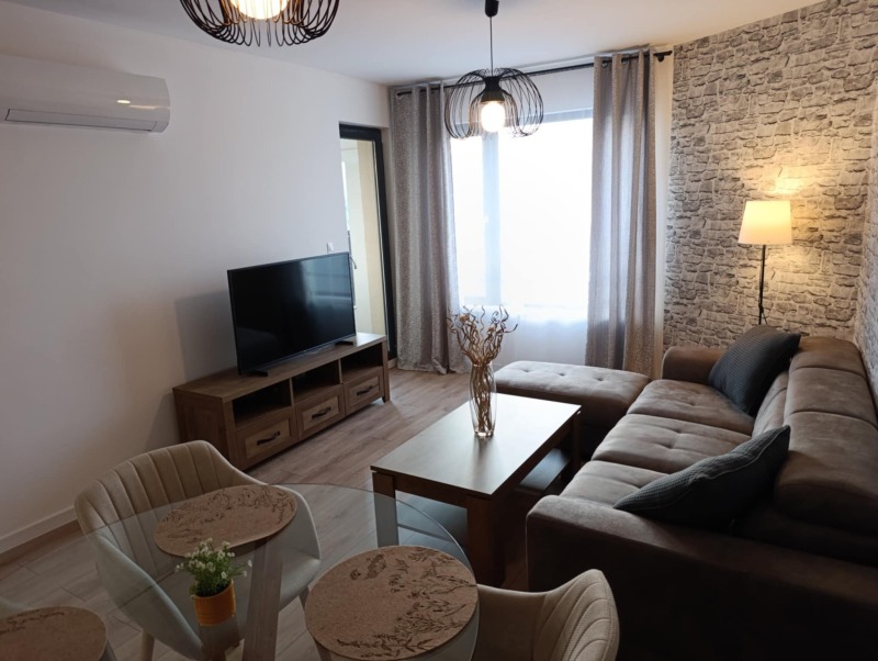 Do wynajęcia  1 sypialnia Plowdiw , Ostromila , 70 mkw | 84156355 - obraz [6]