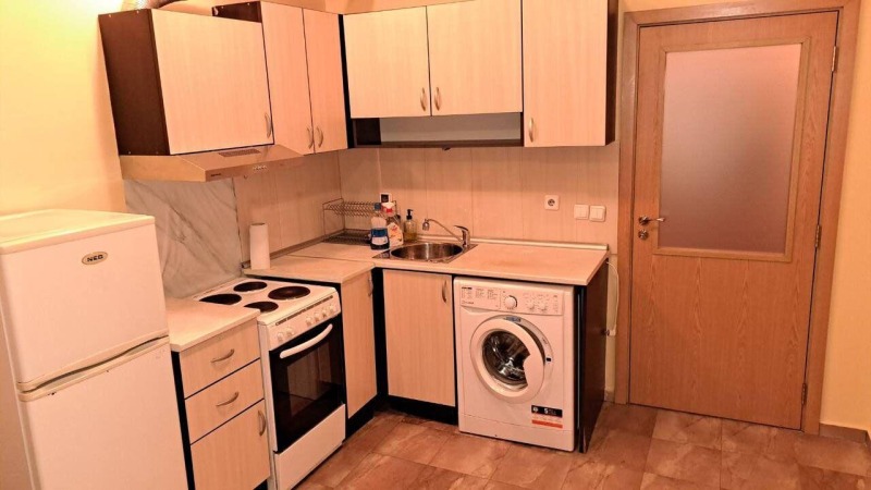 Дава под наем 2-СТАЕН, гр. София, Хиподрума