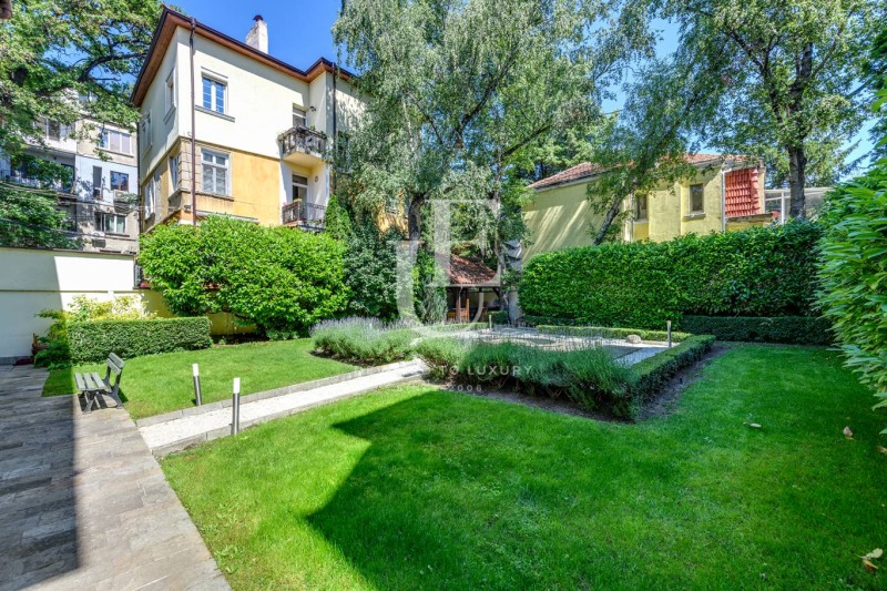 Дава под наем КЪЩА, гр. София, Докторски паметник, снимка 17 - Къщи - 52948619