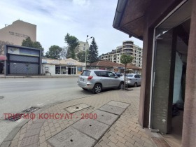 Shop Nadezhda 1, Sofia 3