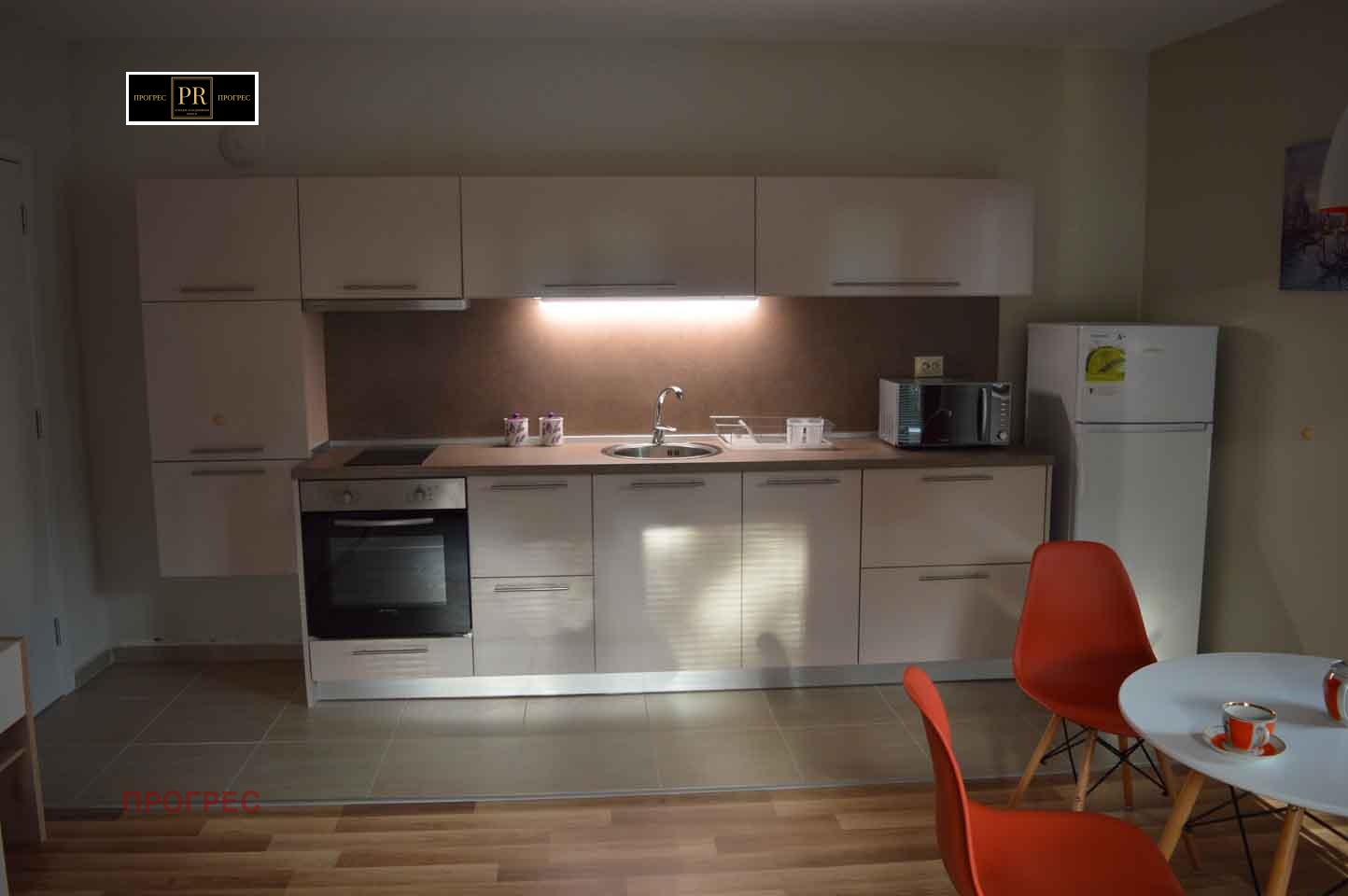 Дава под наем 3-СТАЕН, гр. Пловдив, Кючук Париж, снимка 6 - Апартаменти - 53652180