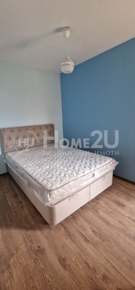 2 Schlafzimmer Zentar, Warna 9